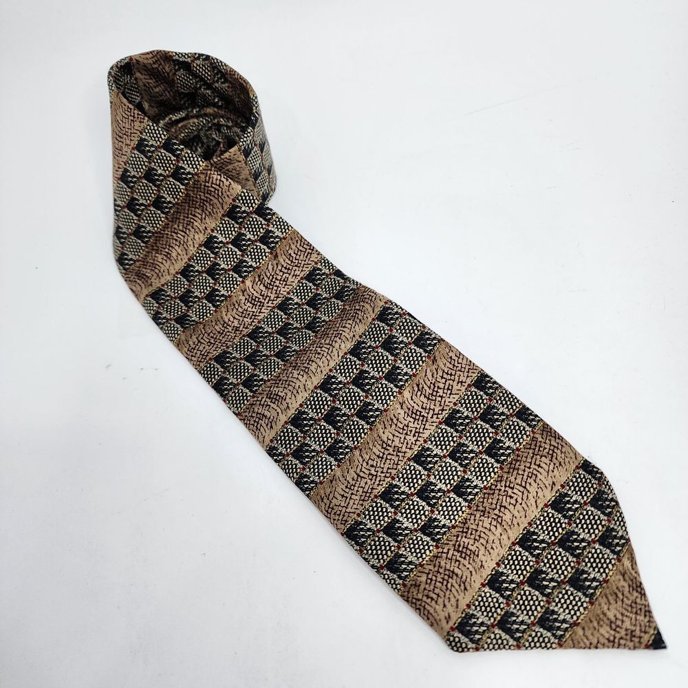 Boston Traders Tie Brown Black‎ 100% Silk USA